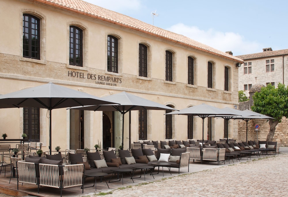 Boutique Hotel des Remparts 34/50