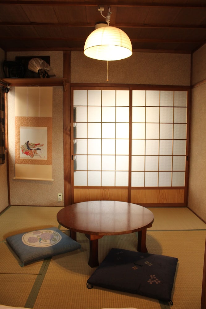 Jizo House 35/48