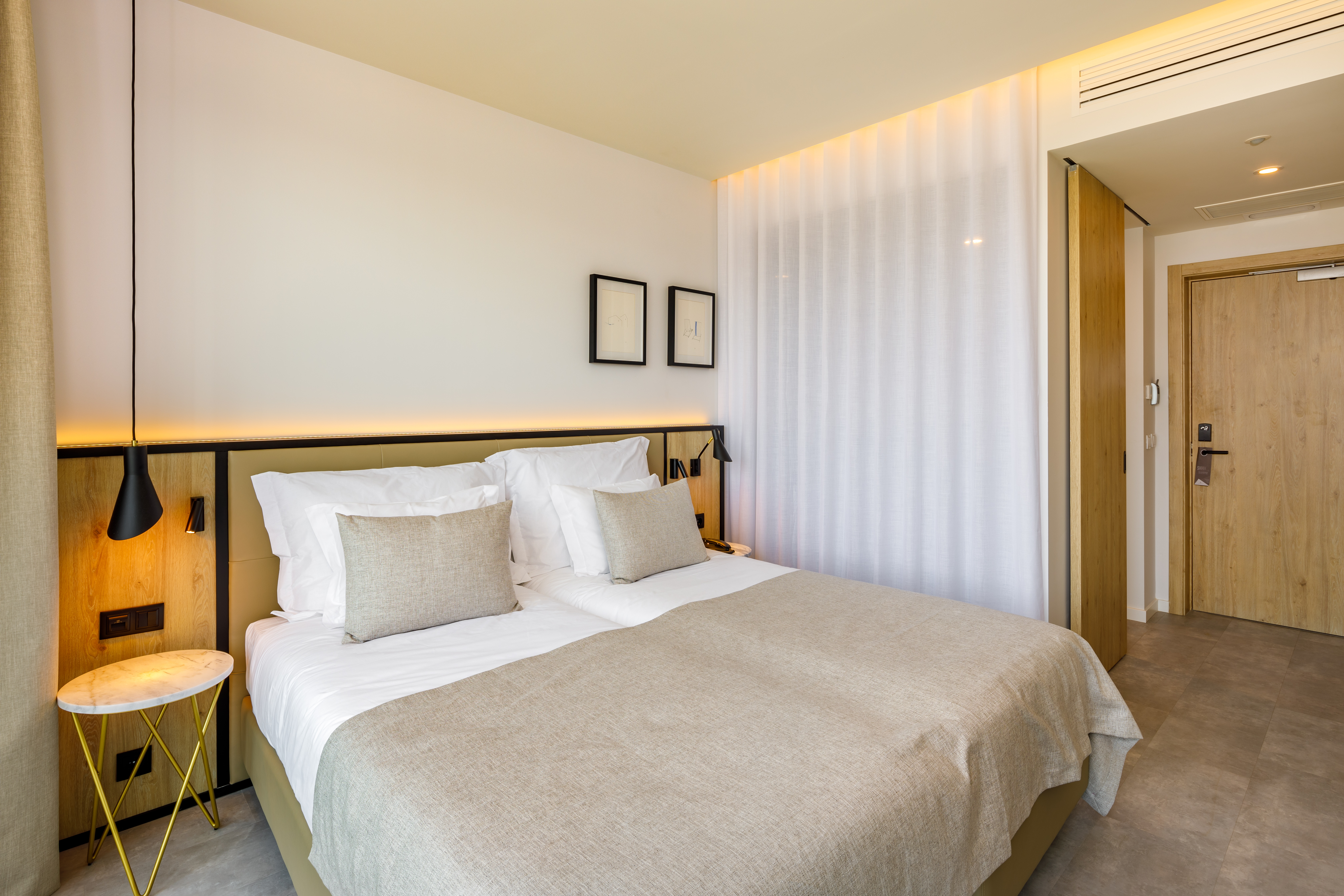 rooms
