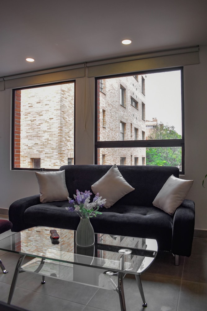 Cora 96 Street Suites and Apartments 32/50