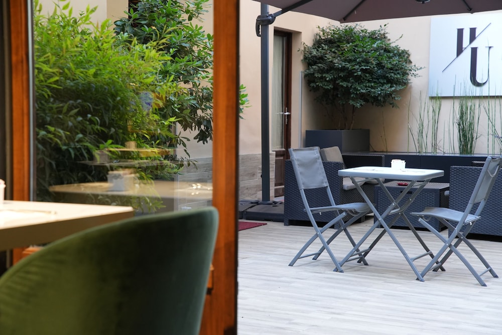 Urbani Hotel 40/49