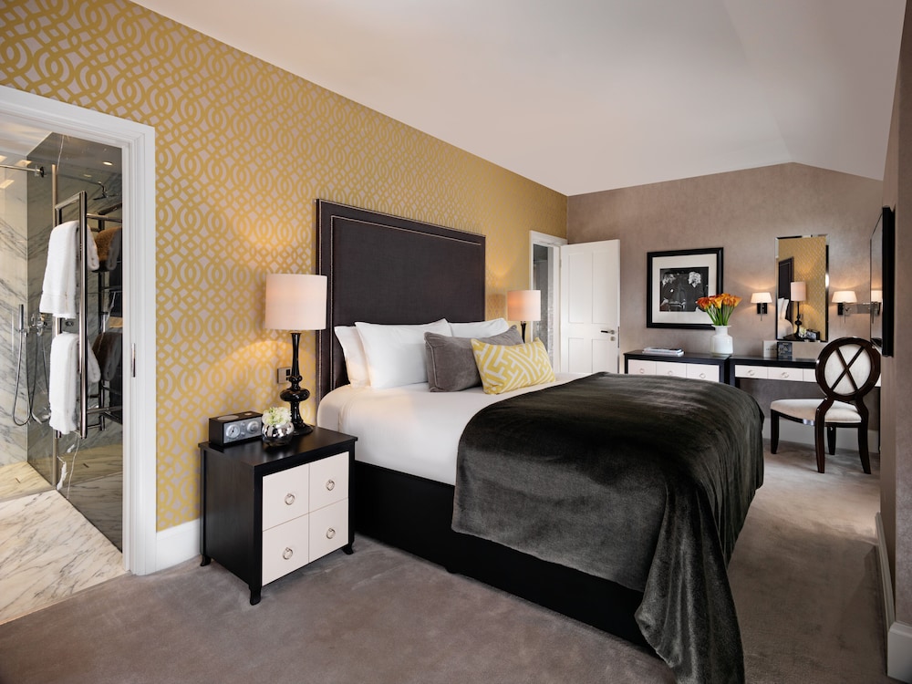 Flemings Hotel Mayfair 25/80