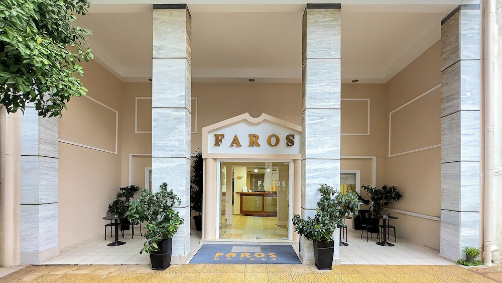 Faros 2 Hotel 1/36