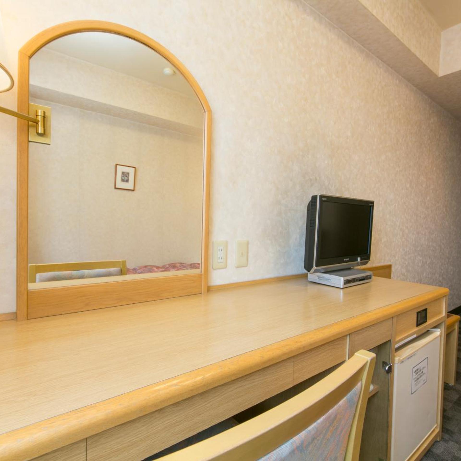 Kuwana Green Hotel 38/42