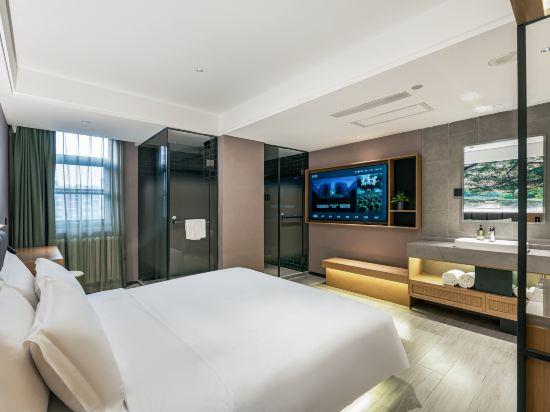 TRUE GO Hotel (Beijing Chaoyang Gongyuan Jintai Road Subway Station) 13/40
