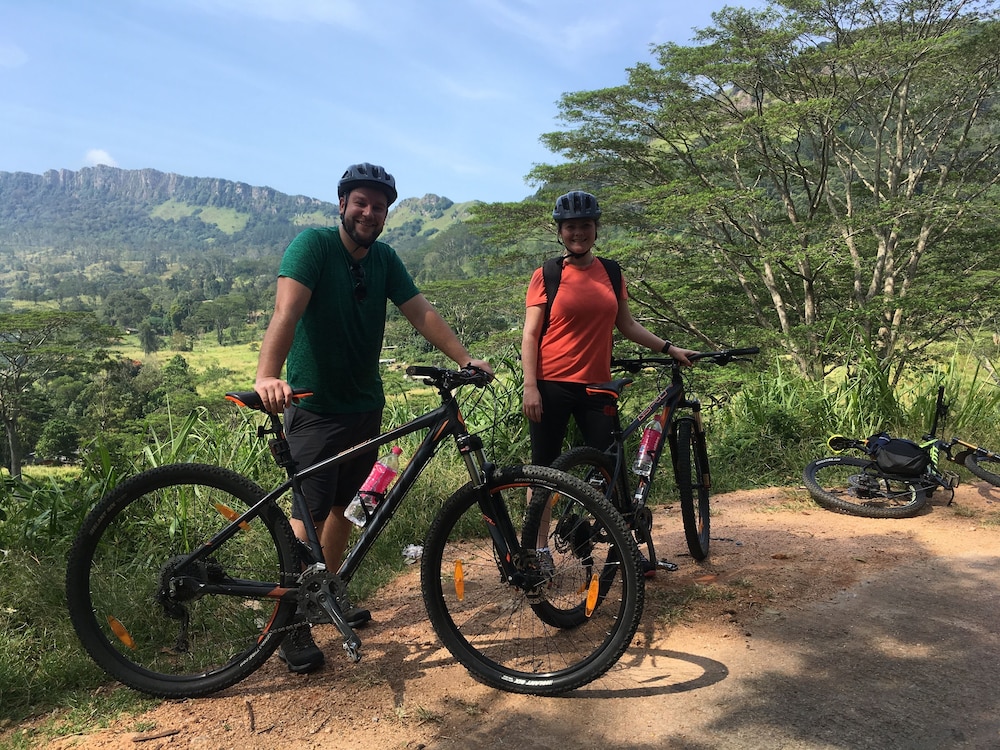 Kandy Grand Hills 16/50