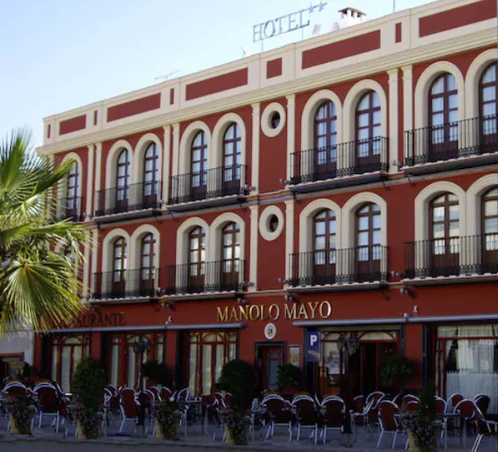 Hotel Manolo Mayo 2/40