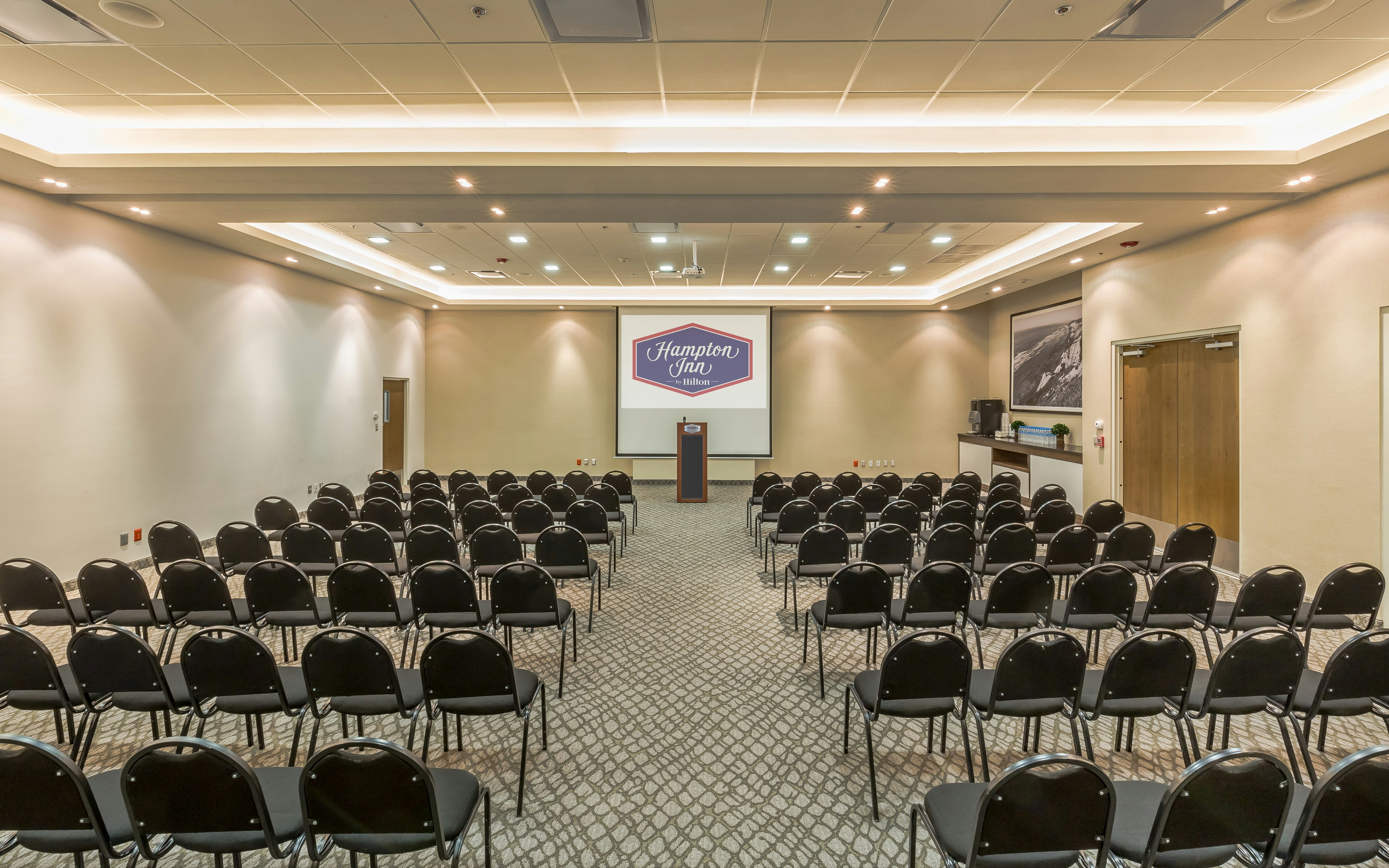 Hampton Inn by Hilton Tijuana 77/80