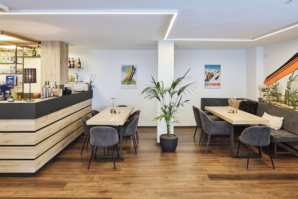 Hotel Hermitage 33/58
