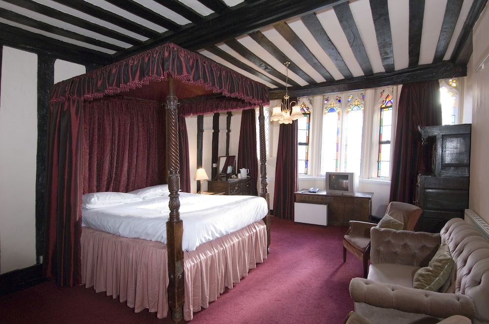 Deluxe, King Bed