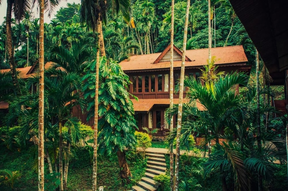 Silver Sand Beach Resort 43/50