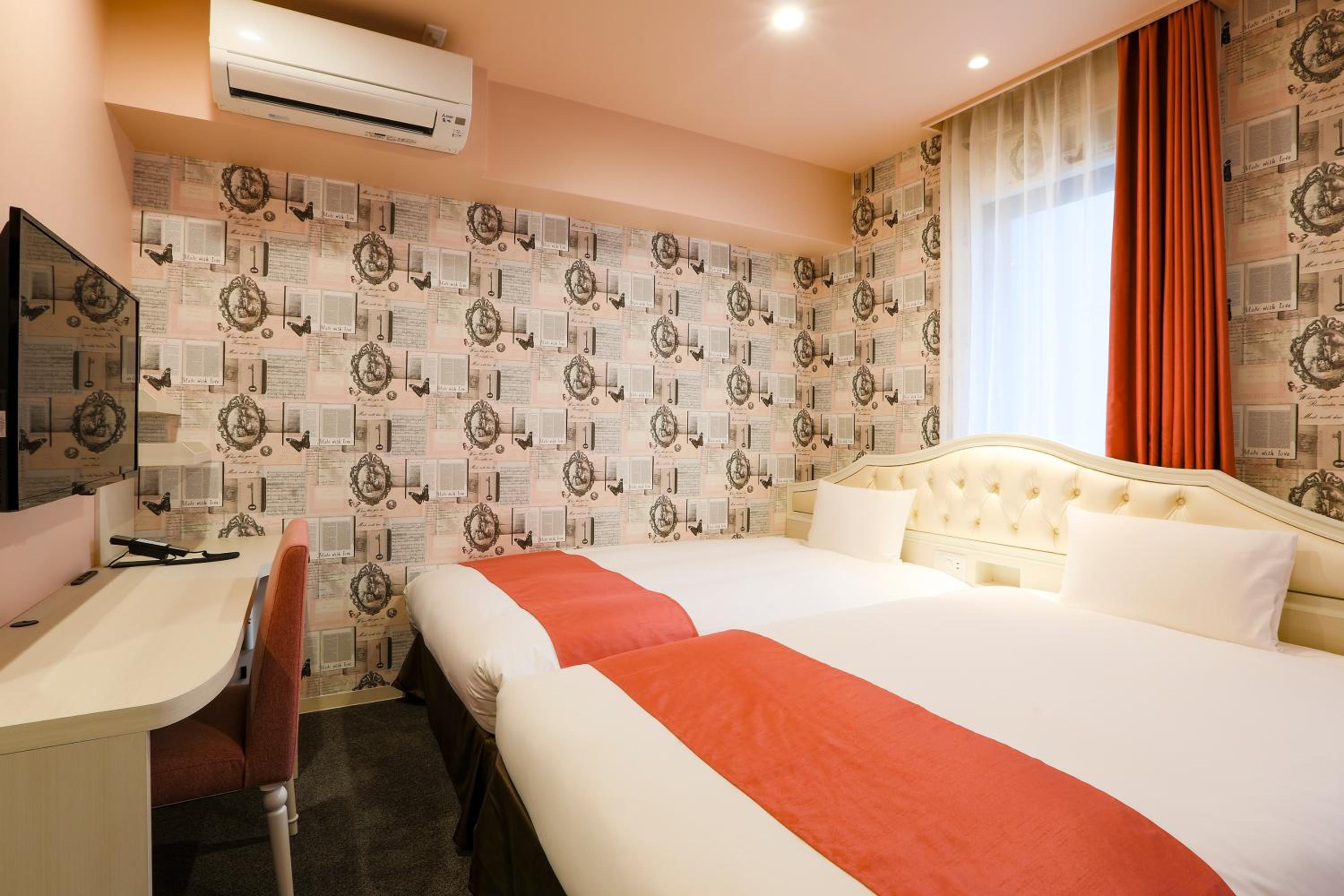 Semi Room, Moderate, 2 Semi Double Beds