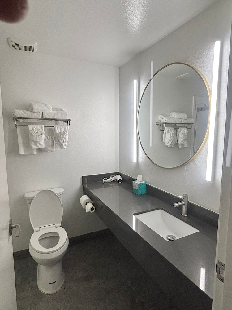 ROOM, 2 QUEEN BEDS, ACCESSIBLE