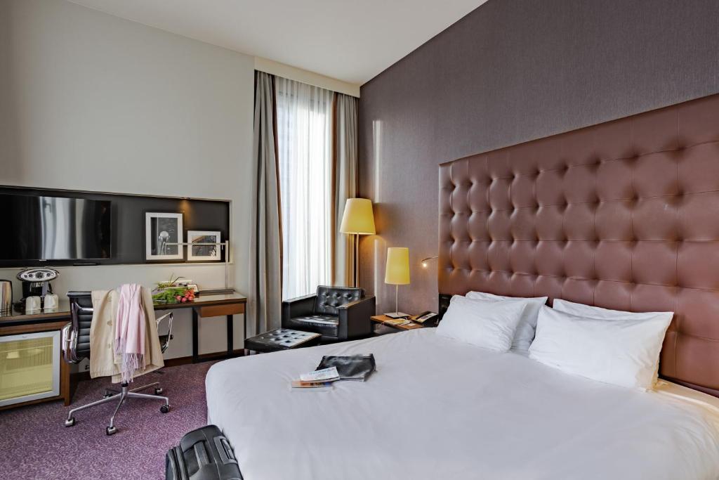 غرفة كلوب بريميوم بسرير مزدوج، Crowne Plaza Amsterdam South Hotel 2/4