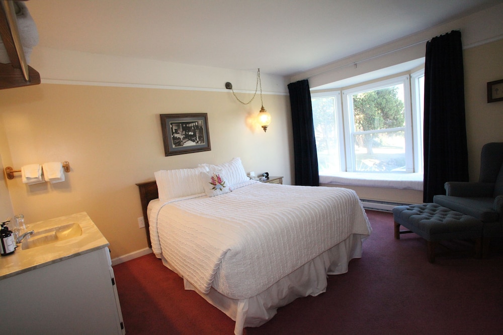Outlook Inn On Orcas Island 31/68
