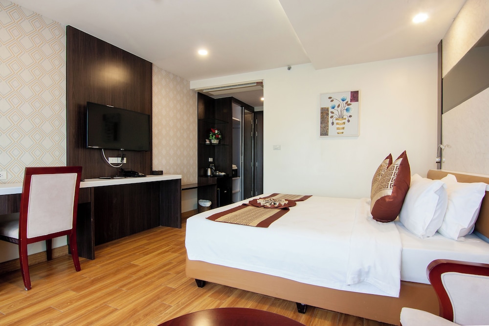 غرفة ديلوكس بسرير كينج، Golden Jomtien Beach Hotel 5/7