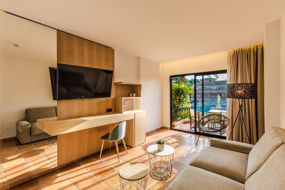 Mon Port Hotel & Spa Mallorca 51/78
