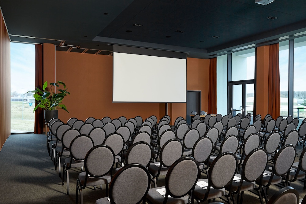Van Der Valk Hotel Luxembourg Arlon 64/74
