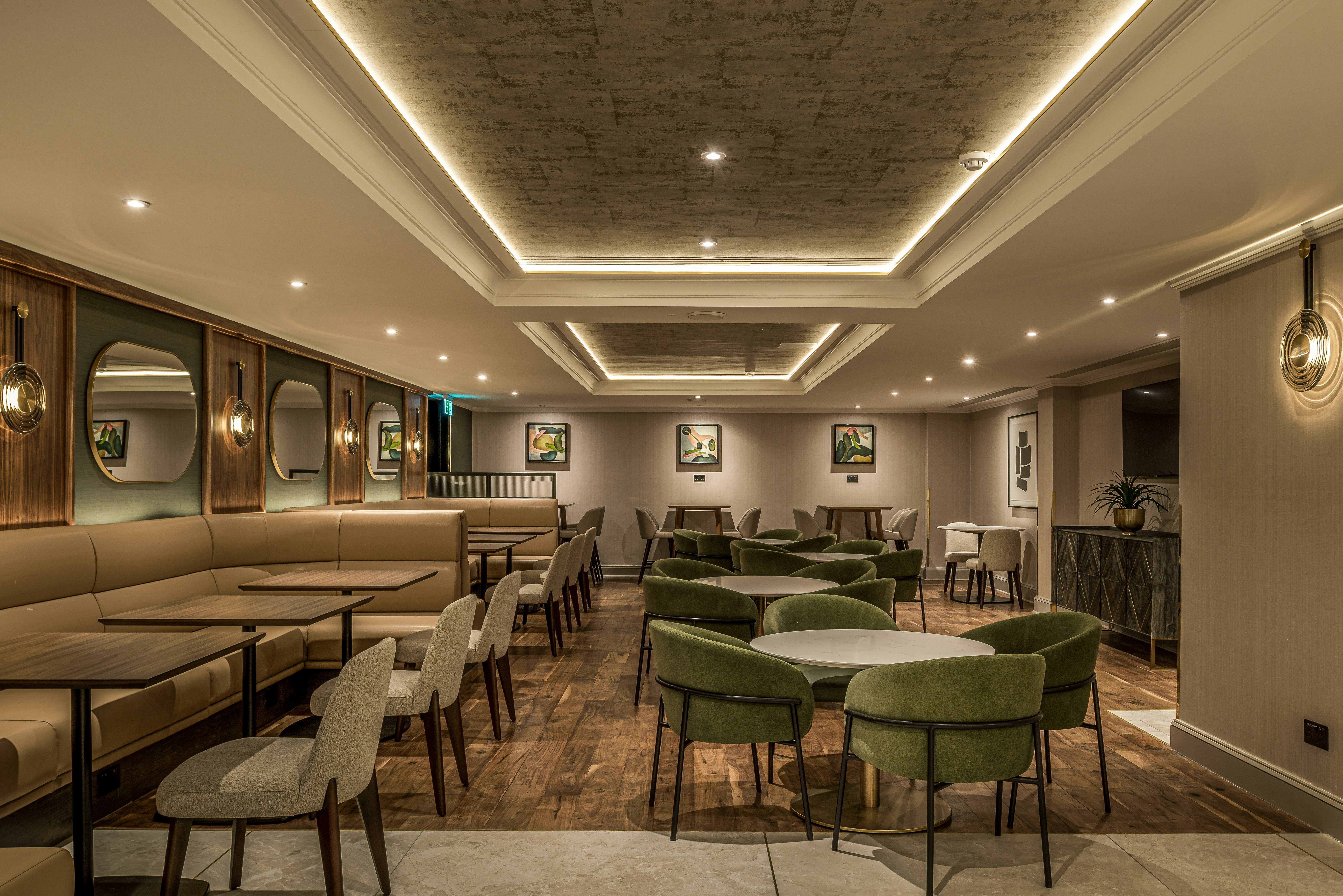 Hilton London Watford 40/54