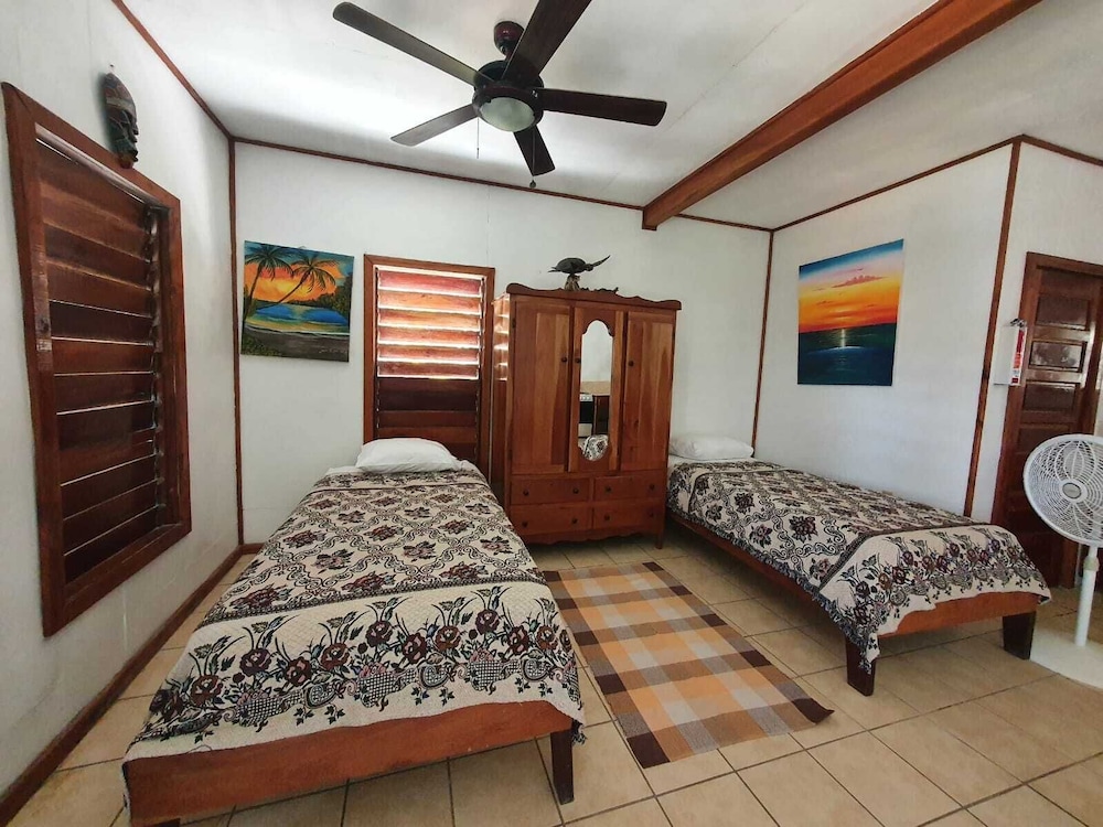 Hotel Del Rio 33/73