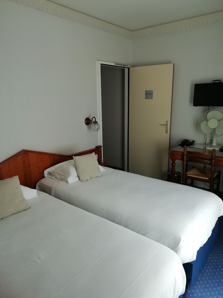 Hotel Du Manoir 5/32