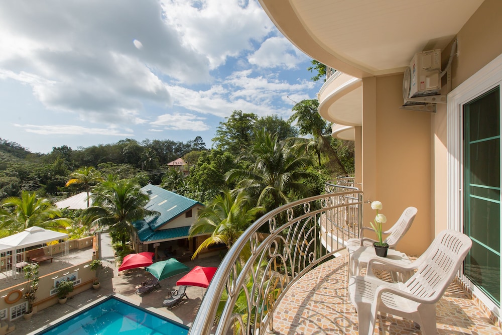 Patong Rai Rom Yen Resort SHA 50/50