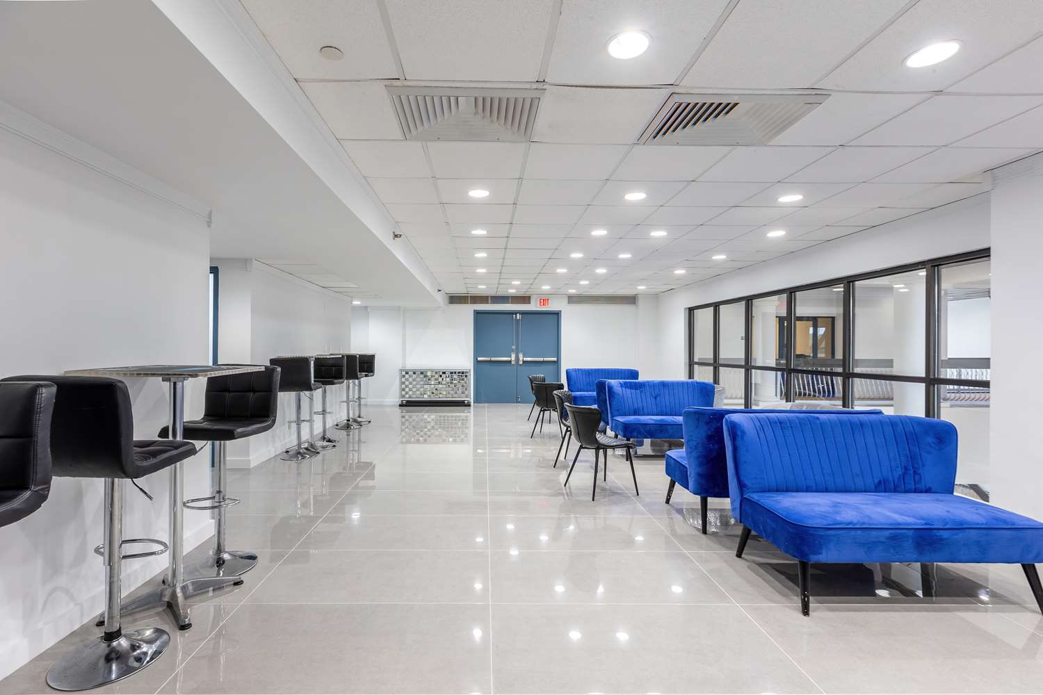 Regency Miami Airport by Sonesta 72/77