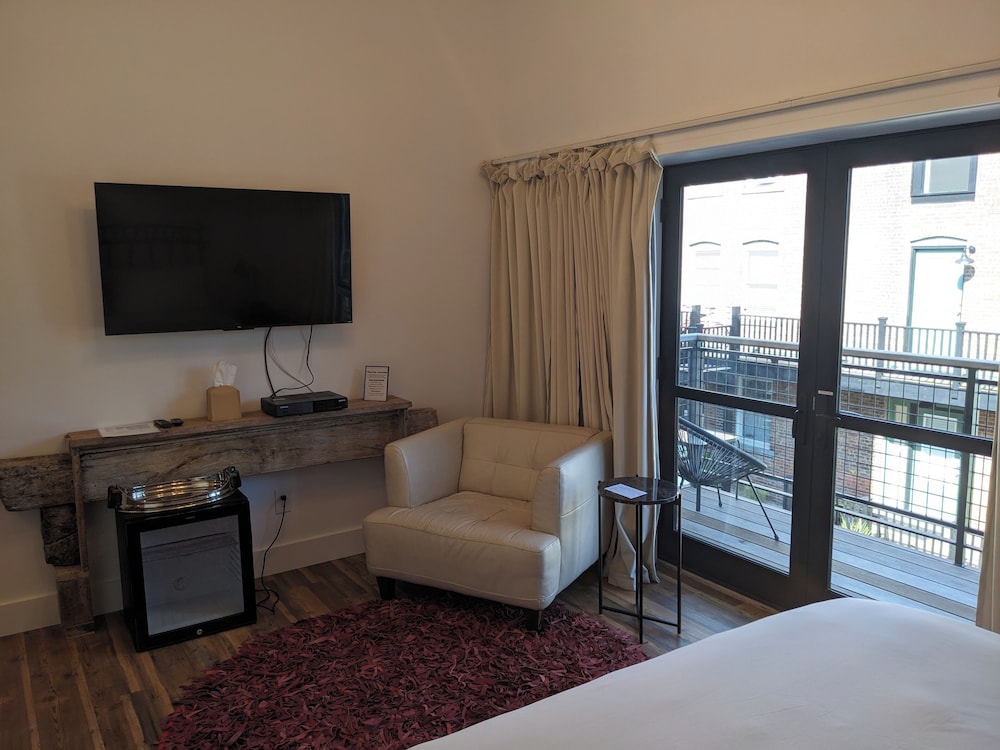The Dutchess Inn and Spa at Beacon 37/50
