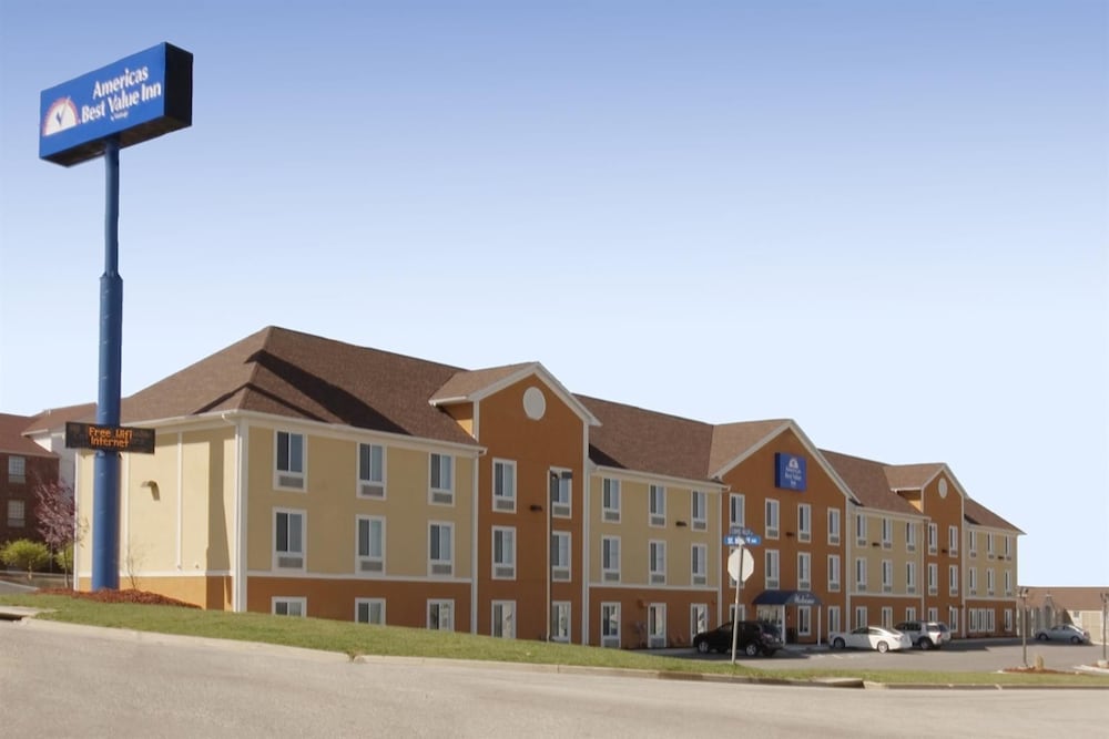Americas Best Value Inn St. Robert 1/22