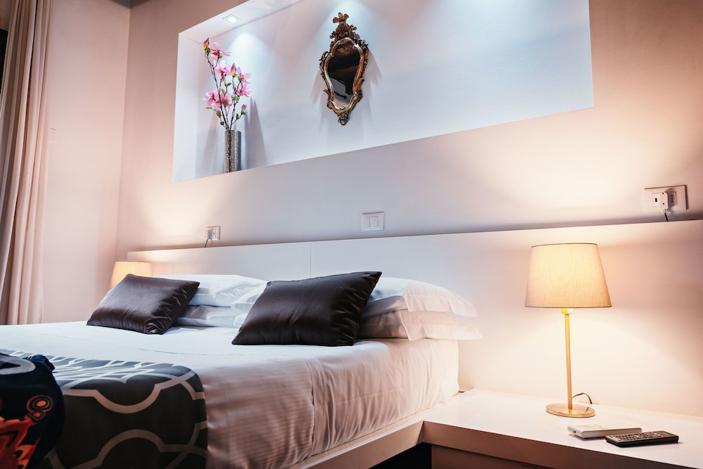 SETTE ANGELI ROOMS 45/72