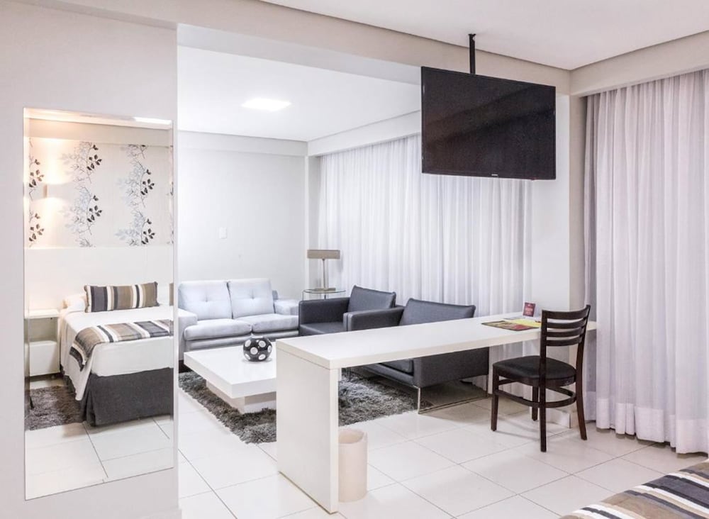 Hotel Girassol Plaza 24/30