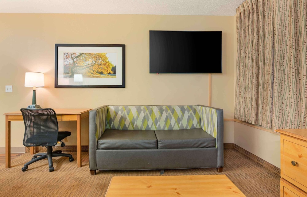 Extended Stay America - Chicago - Schaumburg -Convention Ctr 43/54