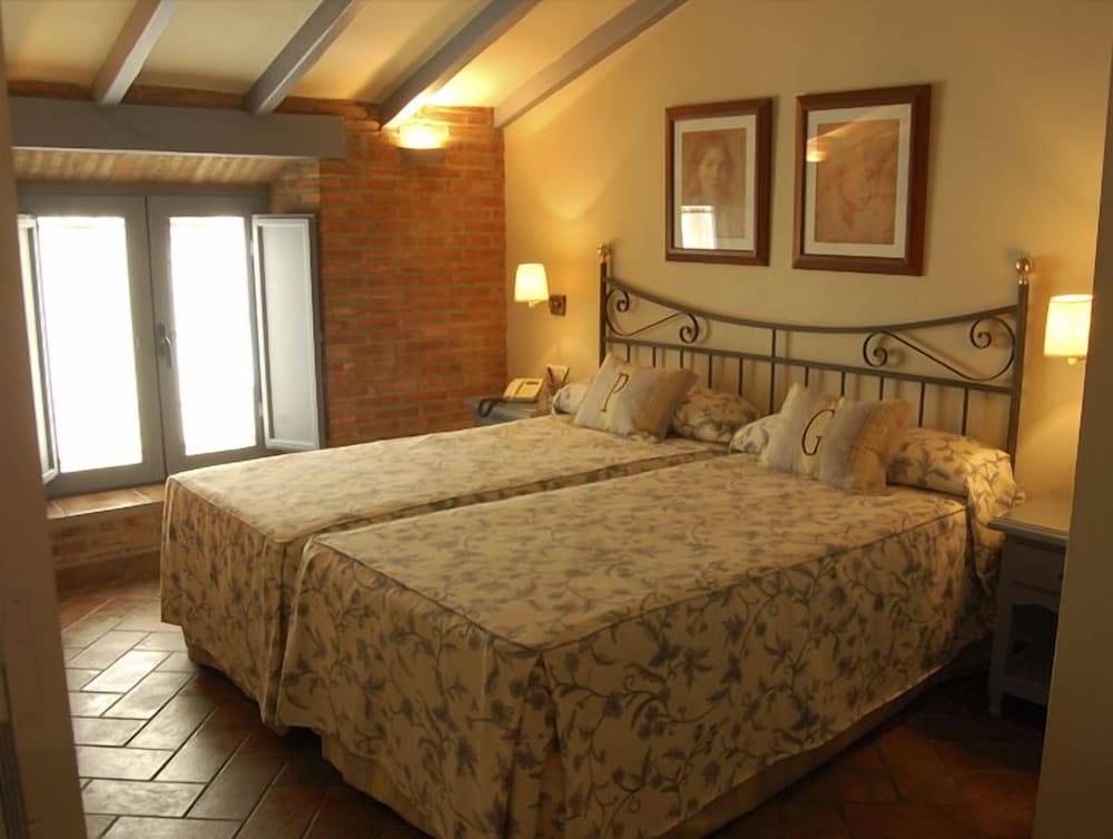Hotel Plaza Grande 9/35