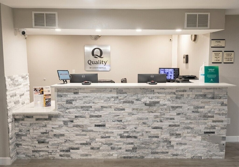 Quality Inn Texarkana Arkansas 4/35