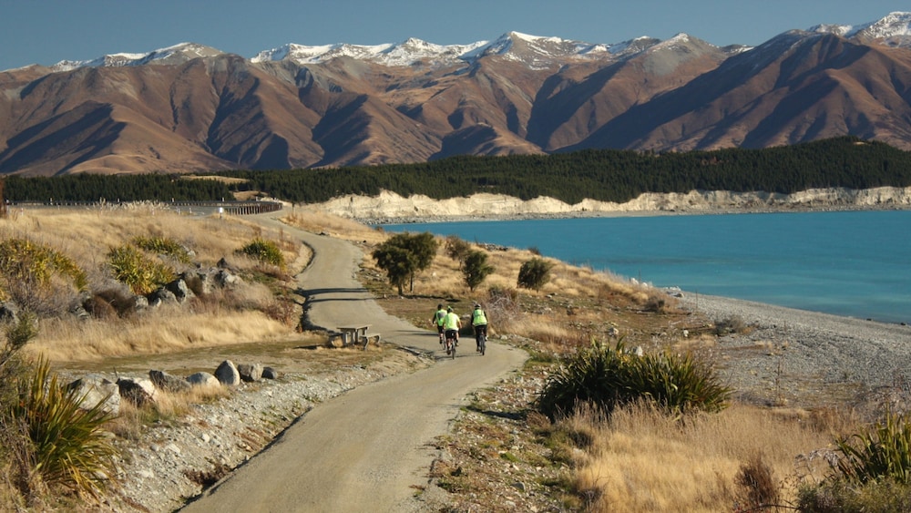 Lakestone Lodge 20/38