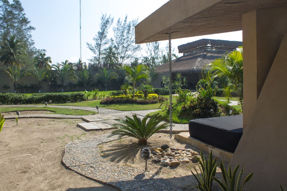 Isla Tajin Beach and River Resort 34/54