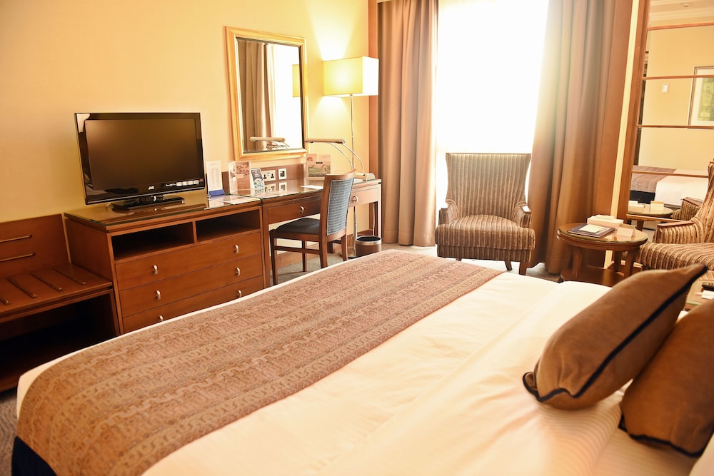 Golden Tulip Bahrain 27/78