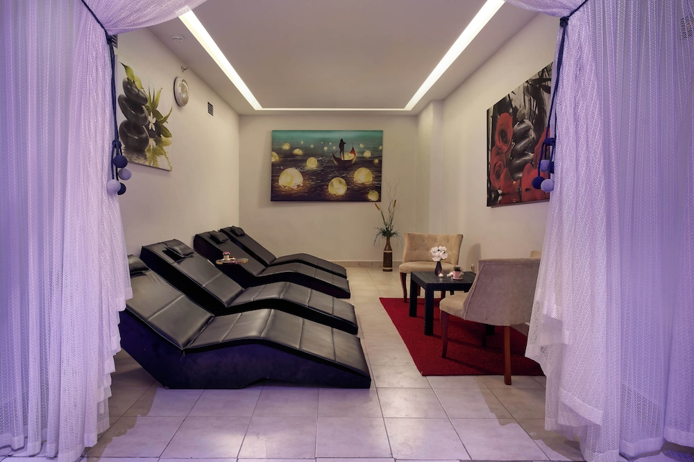 Kaila City Hotel 42/62