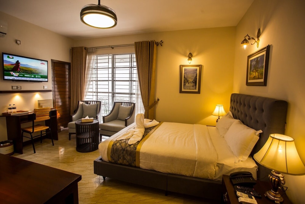 Shinepukur Suites 6/29