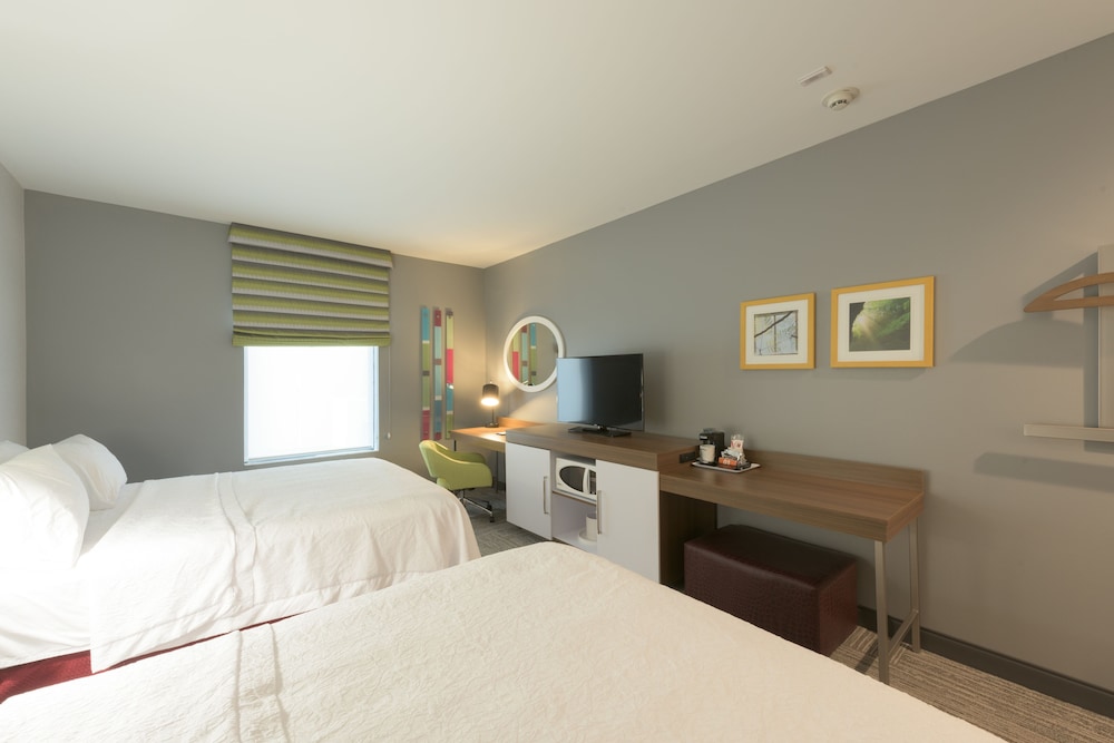 Hampton Inn Buffalo-Hamburg 7/25