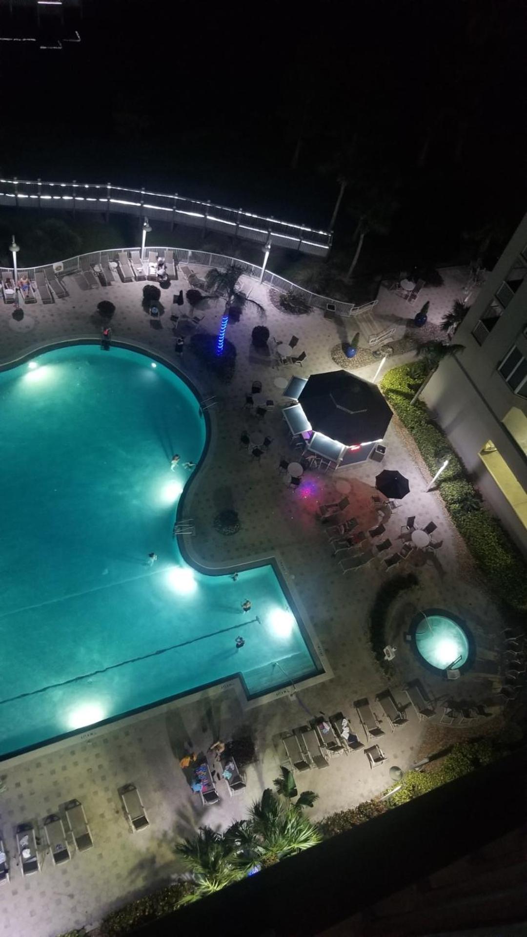 Lakeview Condo Hotel near Disney 2/29