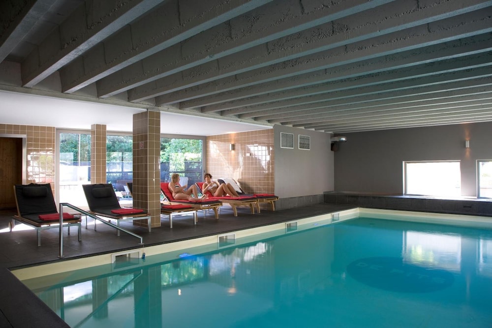 Hotel De Pits 4/53