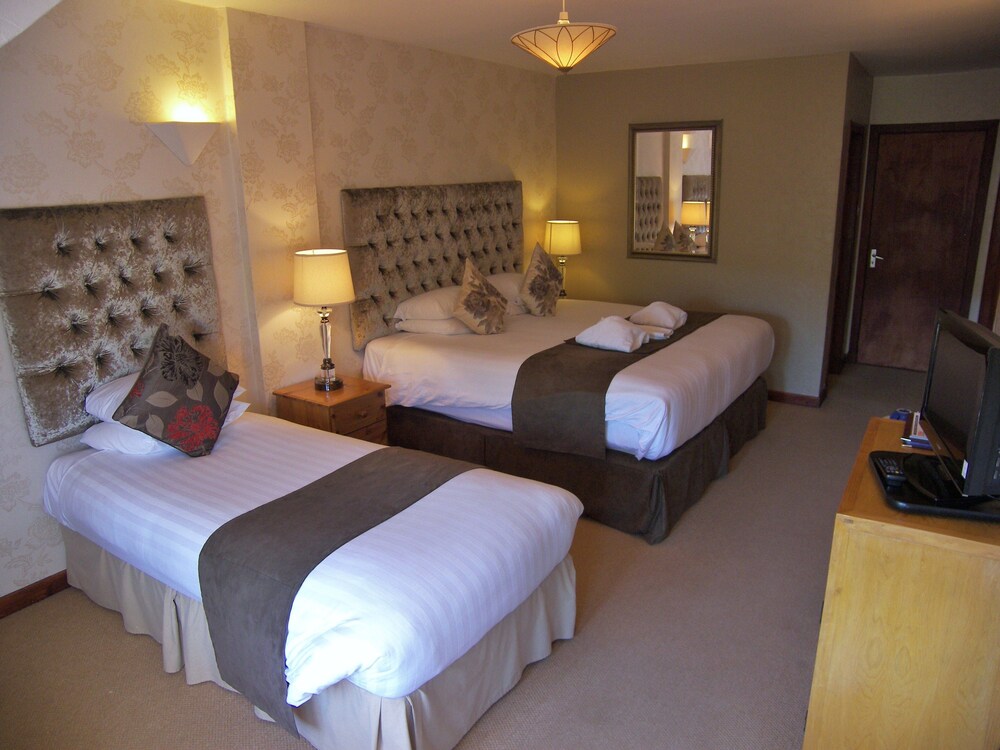Rosemount Hotel 14/57