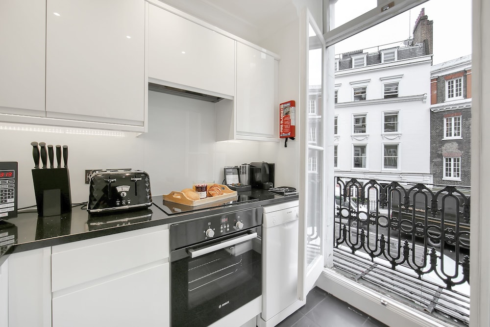 10 Curzon Street By Mansley Serviced Apartments 18/26