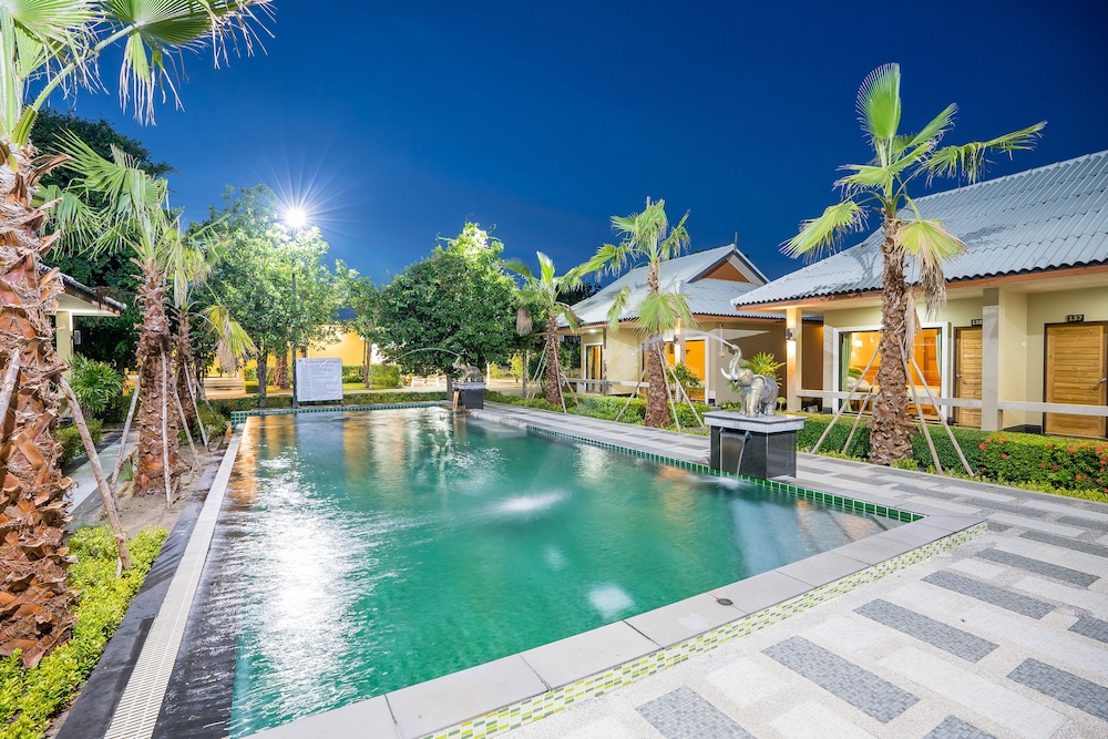 Tontan Resort Cha Am 35/45