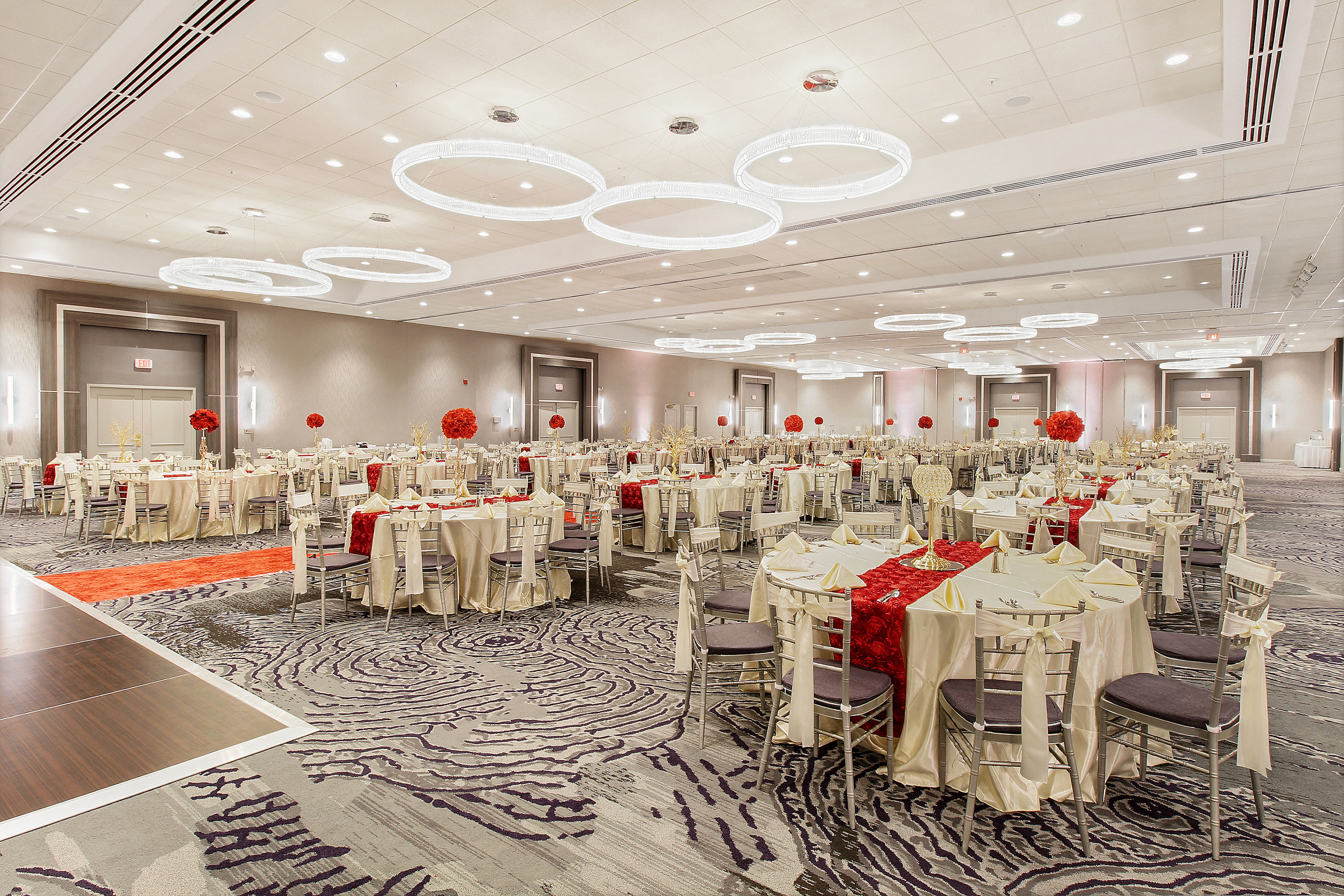 Holiday Inn Chicago Nw Crystal Lk Conv Ctr 38/63