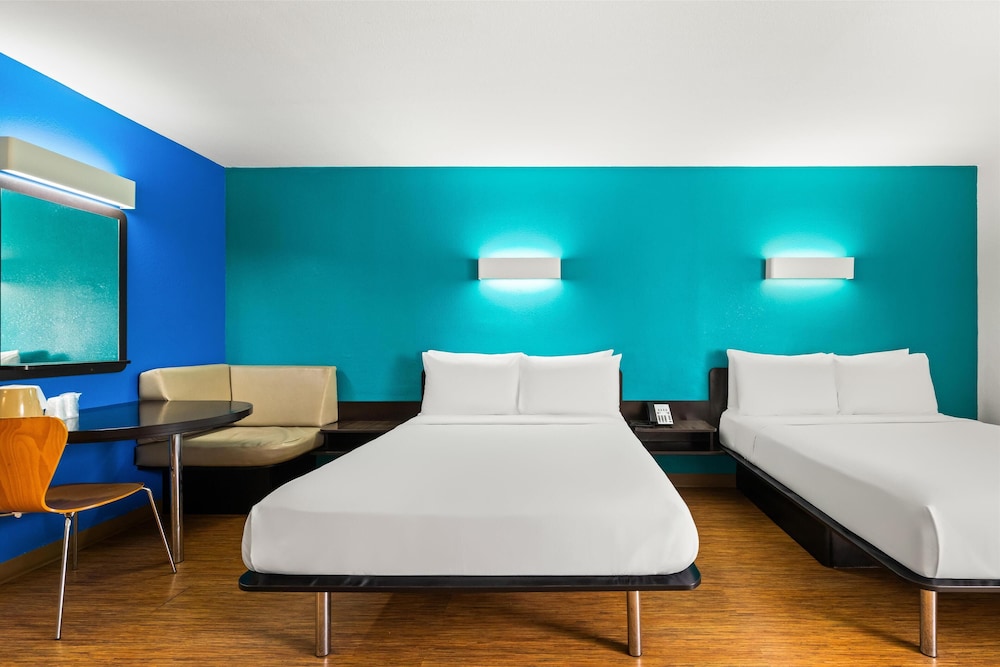 Signature Inn Miami 27/60