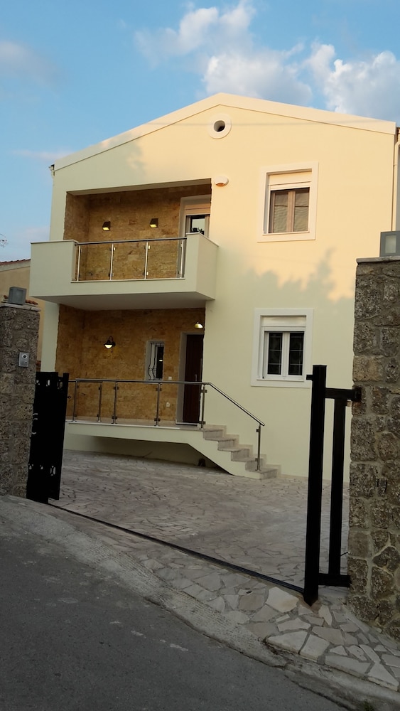 Achillion Luxury Corfu Villa