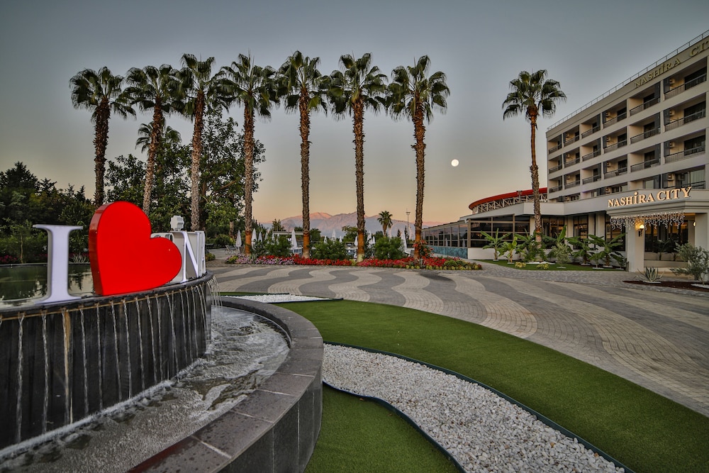 Nashira City Resort Hotel 48/50
