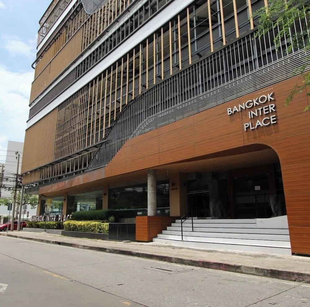 Bangkok Inter Place Hotel 2/72
